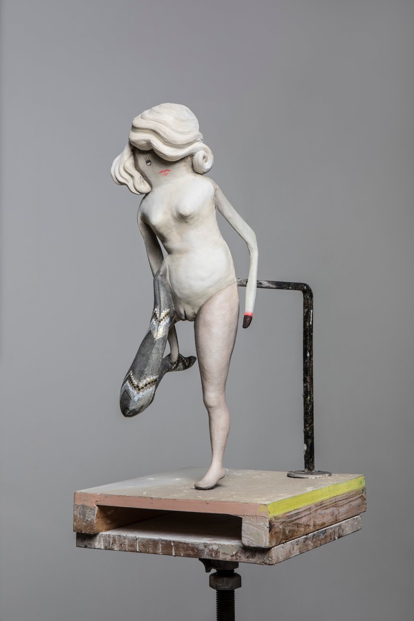 Degas Doll 2, 2017 (résine peinte, acier, bois) - Cathie Pilkington