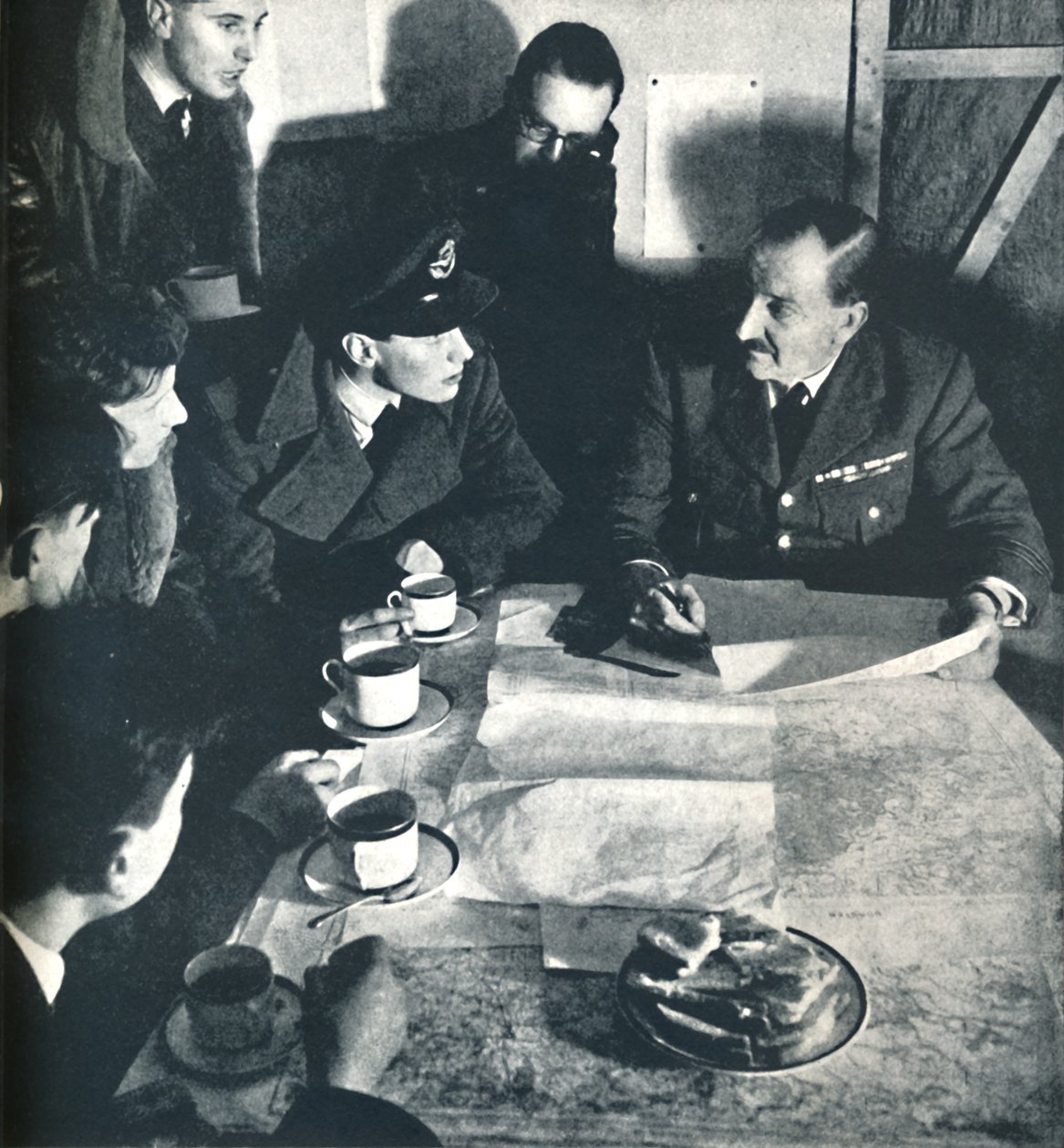 Retour : Interrogatoire, 1941 - Cecil Beaton