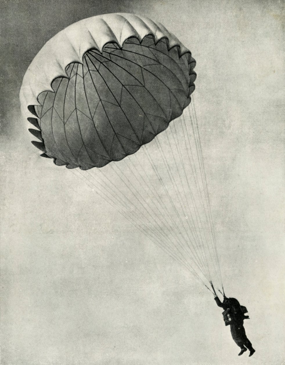 Aviateur utilisant un parachute pendant la Seconde Guerre mondiale, 1941 - Charles Brown