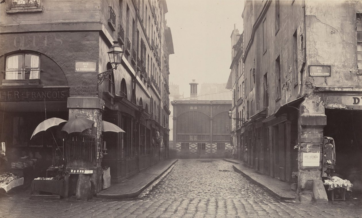 Rue du Contrat-Social, de la rue de la Tonnellerie, 1864-1865 - Charles Marville