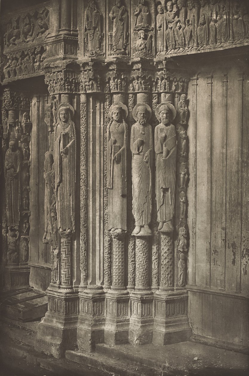 Cathédrale de Chartres. Porte droite du portail royal, côté ouest, XIIe siècle, avant juillet 1857 (photo) - Charles Nègre