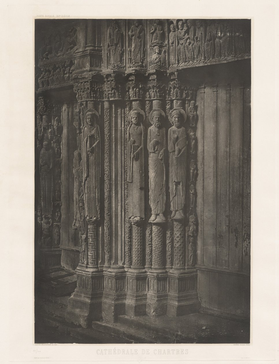 Planche XIII – Cathédrale de Chartres, Statues Colonnes de la Porte Centrale du Portail Royal - Charles Nègre, André Jammes