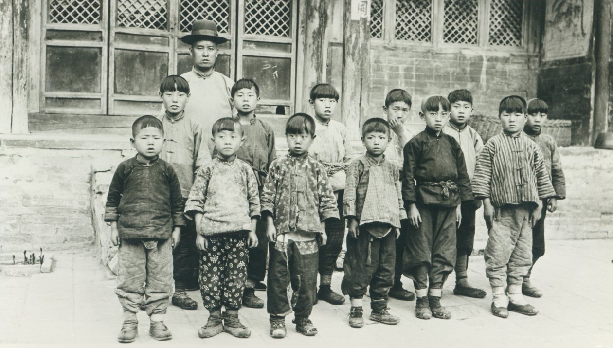 Instituteur et élèves - Chinese Photographer