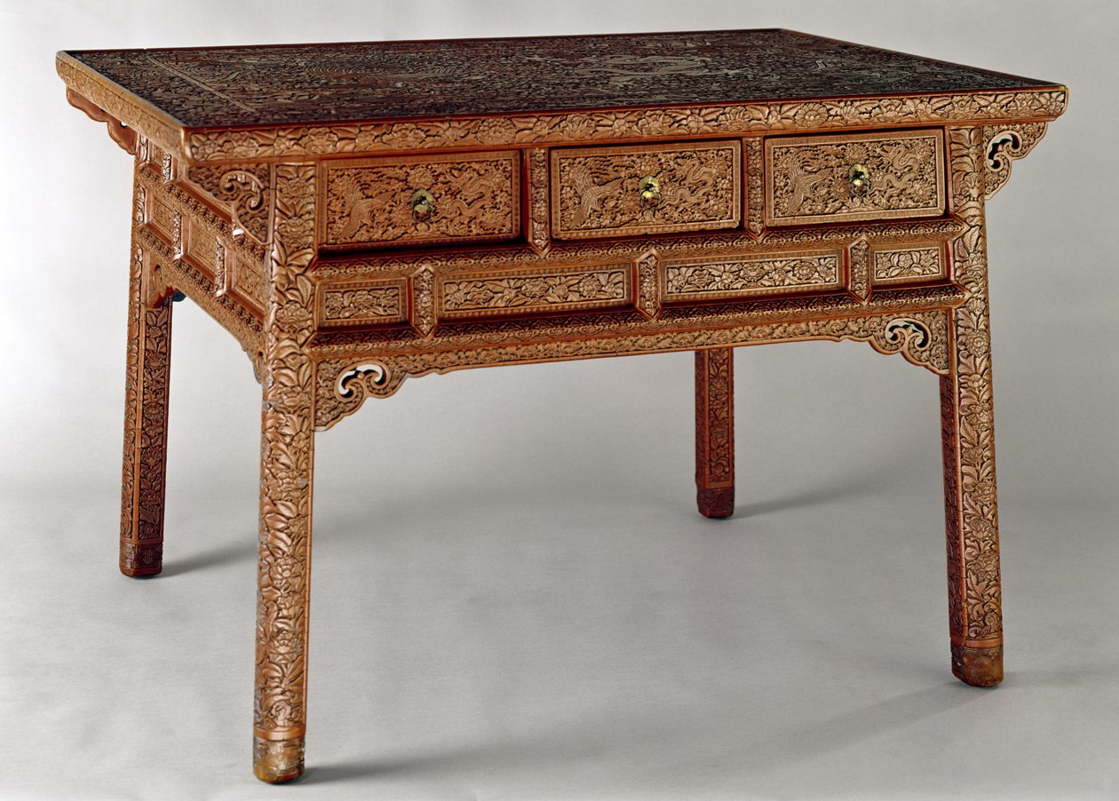 Table de palais, Dynastie Ming, période Hsuan Te (1426-35) - Chinese School