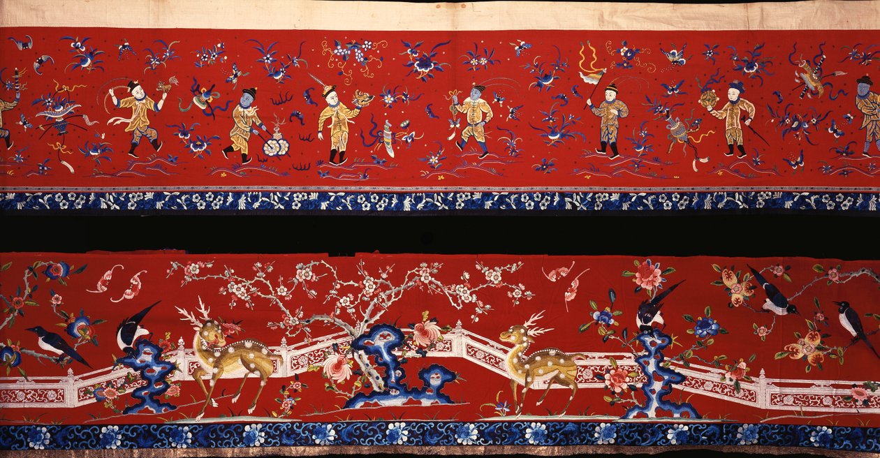 Deux tentures horizontales chinoises en laine rouge, l