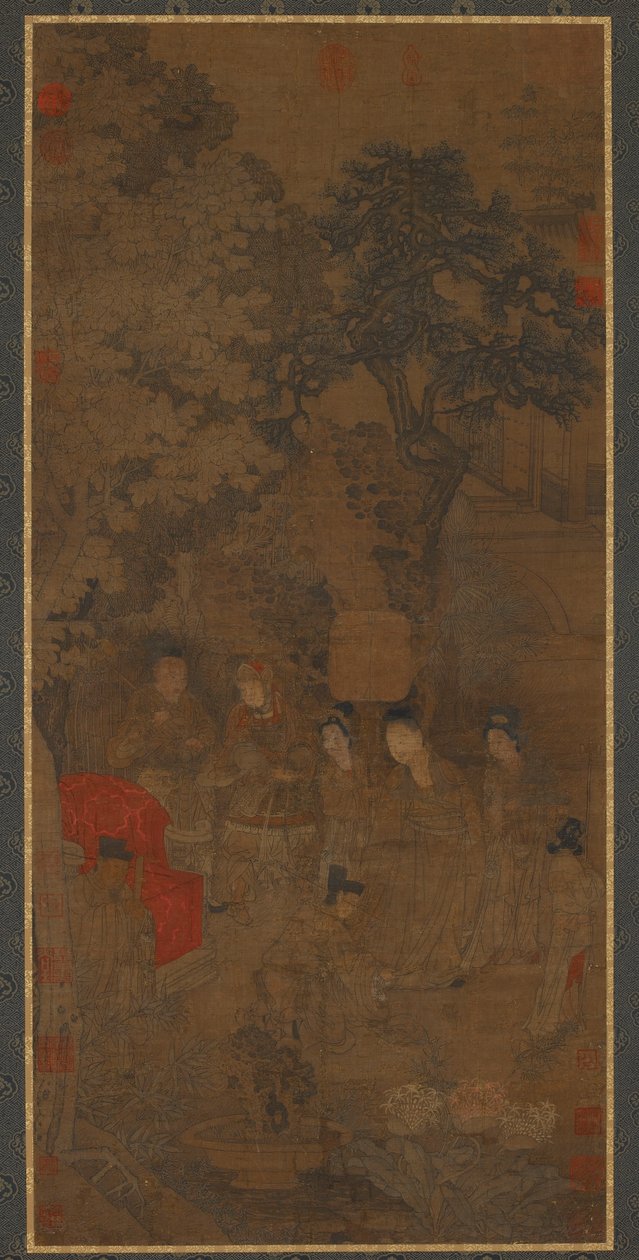 Xin Pi tirant la robe de l