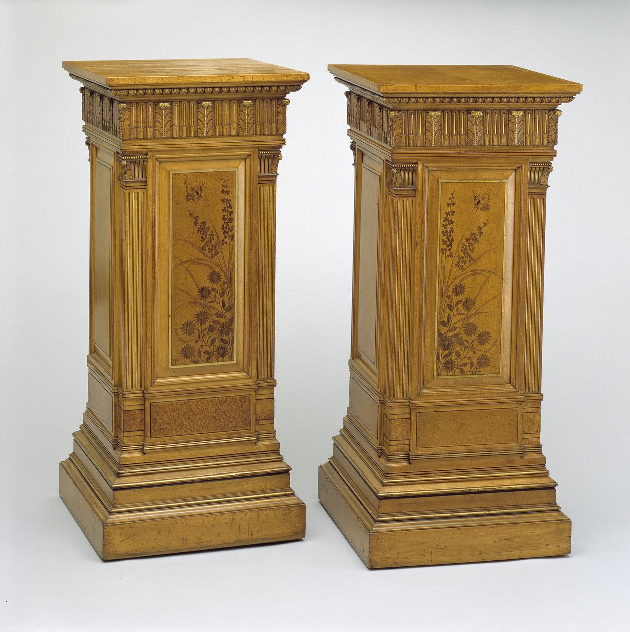 Piédestal - Christian and Gustave  Herter
