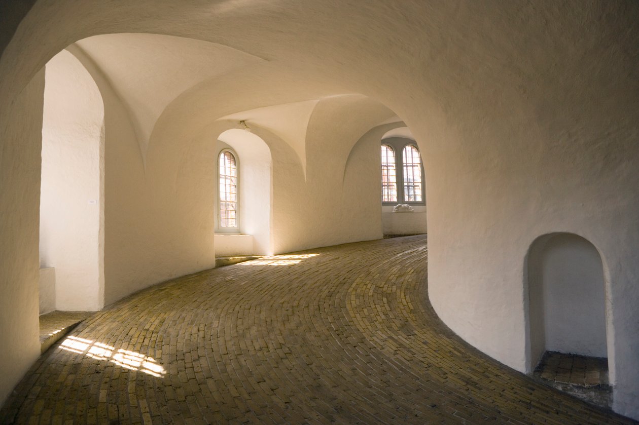 Intérieur de la Tour Ronde, achevée en 1643 - Danish School