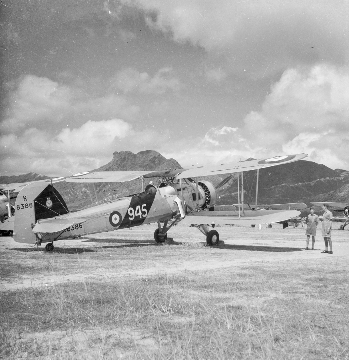 Fairey Swordfish I avion biplan de reconnaissance torpilleur K8386, code 945, de l
