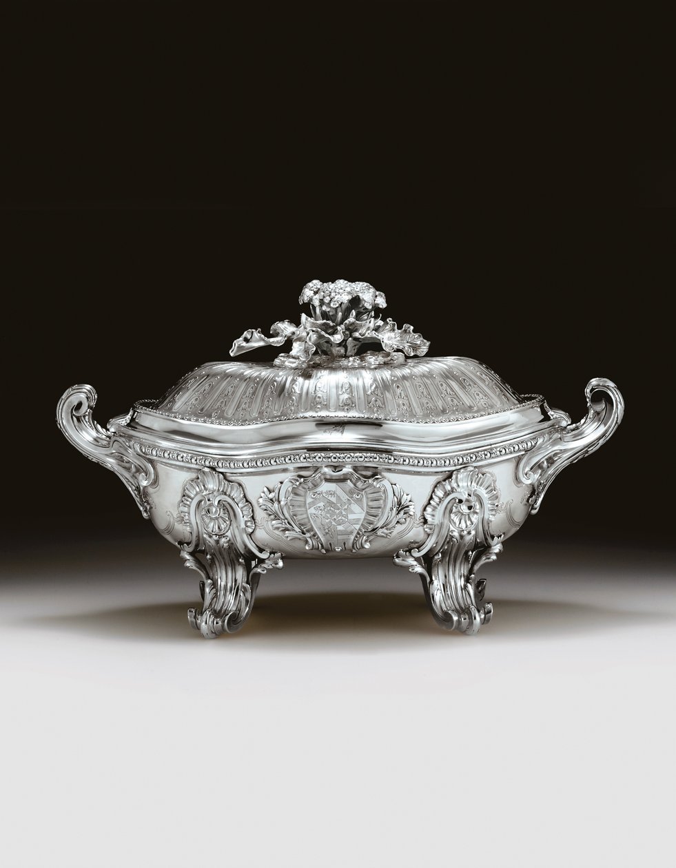 Soupière Louis XV, couvercle et doublure - Edme Pierre Balzac