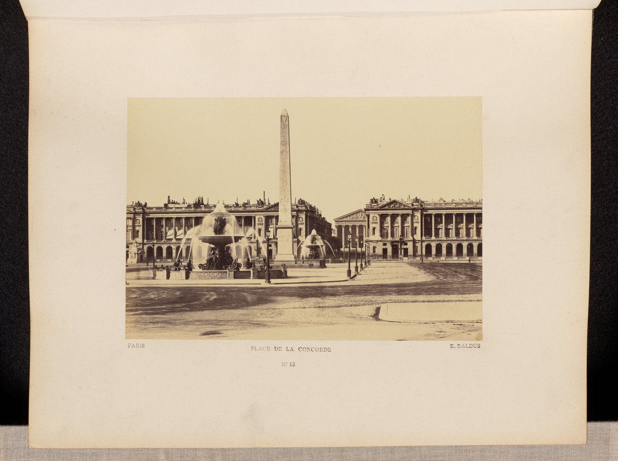 Place de la Concorde (No. 45) - Édouard Baldus