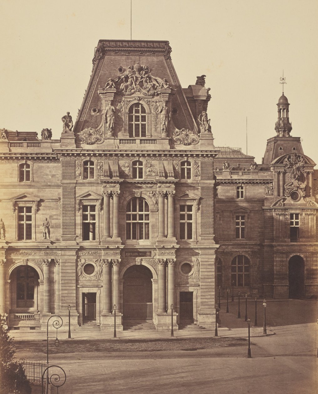 [Le pavillon Mollien, Louvre, Paris] - Édouard Baldus