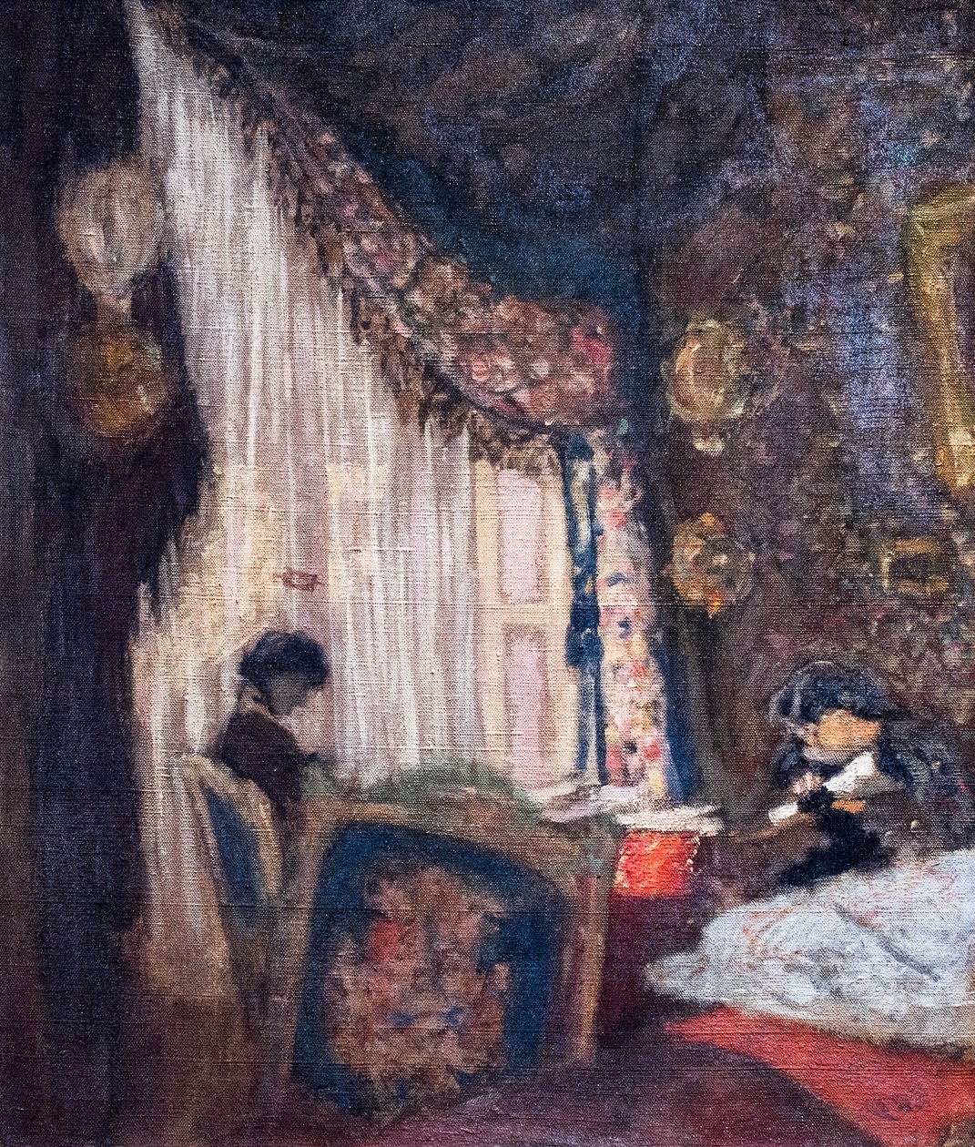 Madame Hessel et Madame Aron cousant dans le salon d