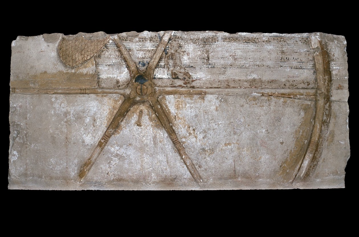 Bloc de calcaire sculpté et peint avec représentation d