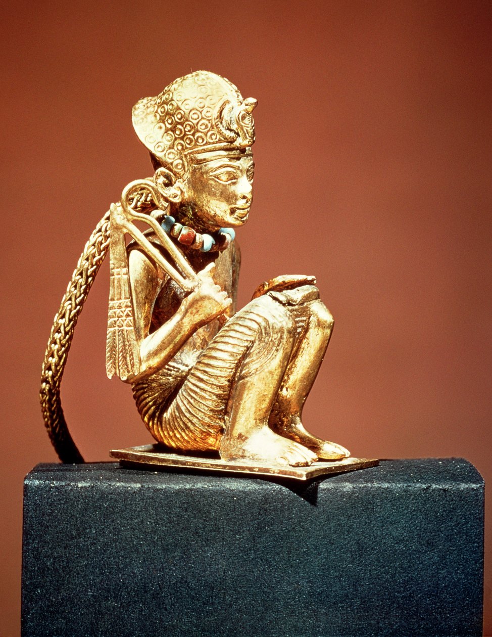 Pendentif représentant Amenophis III (1403-1365 av. J.-C.) de la tombe de Toutankhamon, Nouvel Empire (or) - Egyptian 18th Dynasty