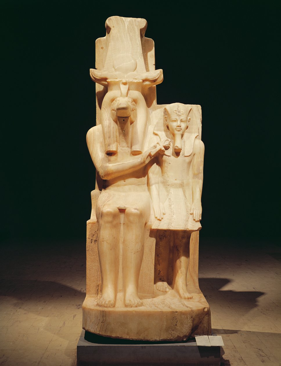 Sobek offrant un ankh à Amenhotep III (c.1417-1379 av. J.-C.) Nouveau Royaume - Egyptian 18th Dynasty