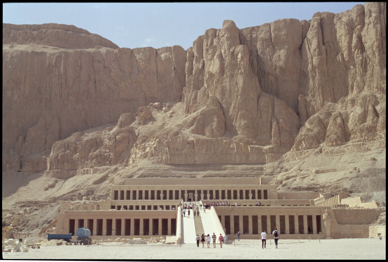 Le Temple funéraire de la reine Hatchepsout (c.1503-1482 av. J.-C.) Nouvel Empire - Egyptian 18th Dynasty