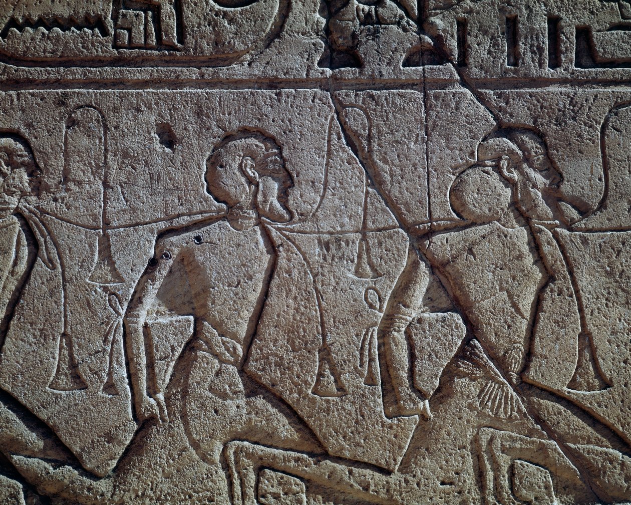 Prisonniers assyriens de Ramsès II, relief, Temple principal d