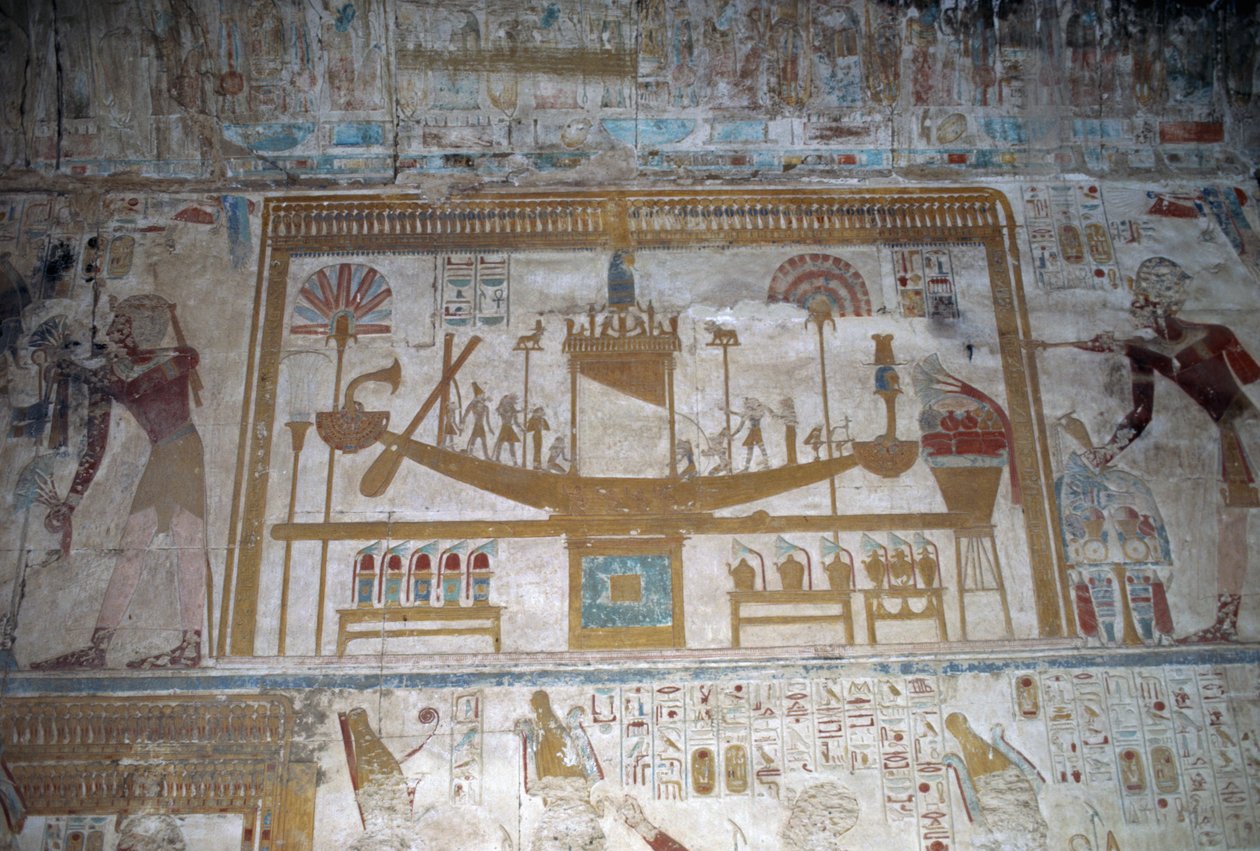 Bateau sacré, bas-relief, chapelle d
