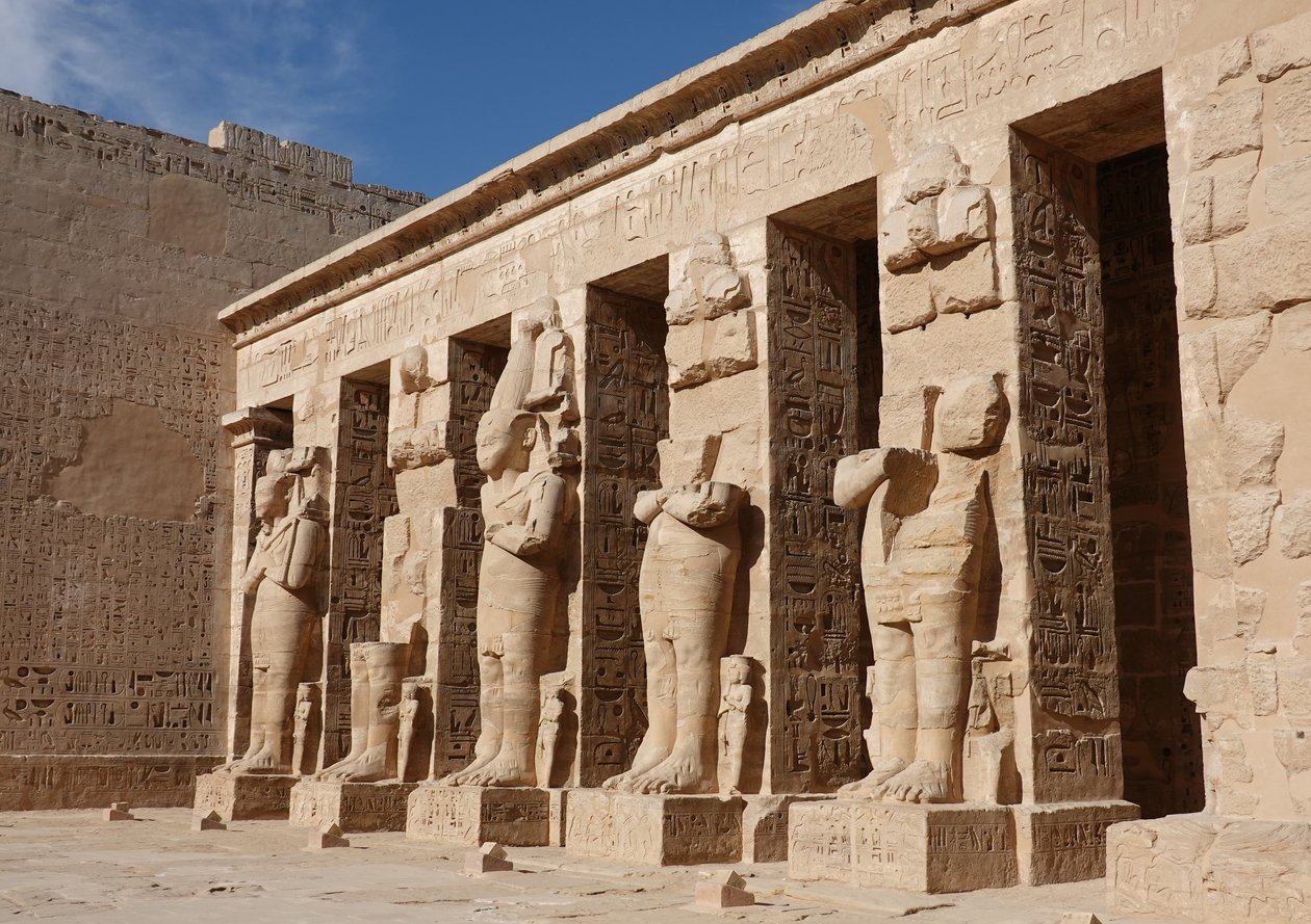 Sculptures des divinités, temple d