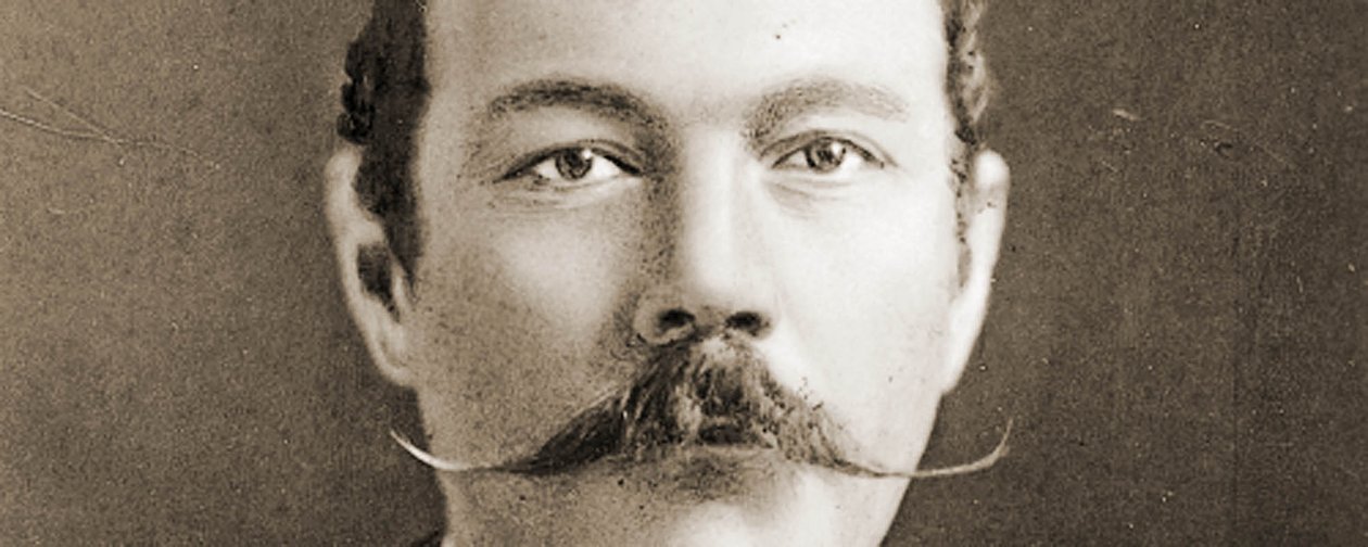Portrait de Sir Arthur Conan Doyle - Elliott and Fry Photography Studio