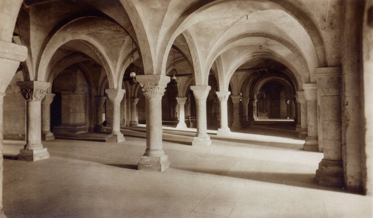 Crypte de la cathédrale de Canterbury, vers 1920 - English Photographer