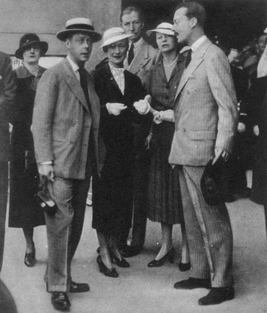 Prince Edward et Wallis Warfield Simpson en croisière royale, 1936 - English Photographer