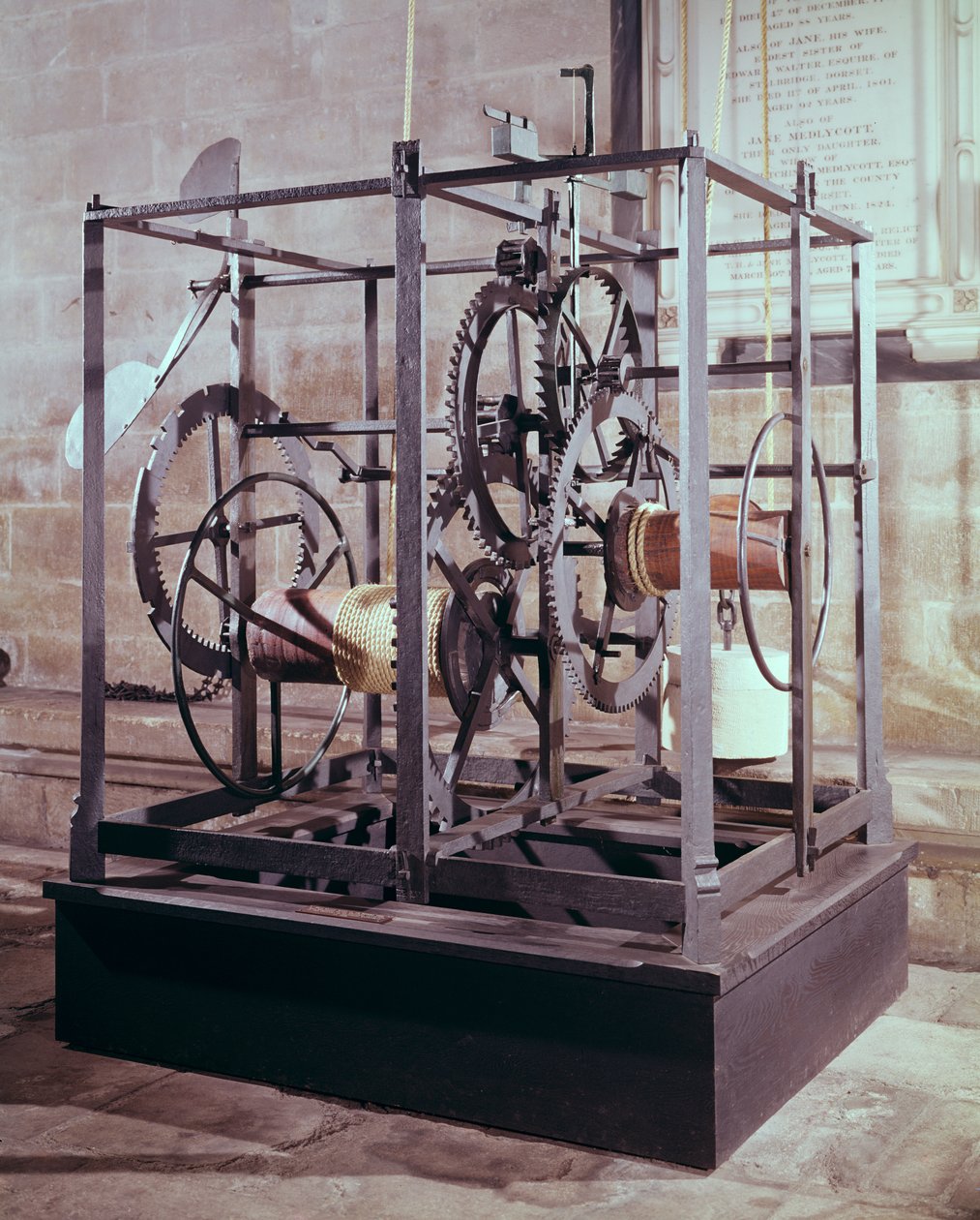 Horloge de la cathédrale faite pour la tour de la cathédrale de Salisbury, 1386 - English School
