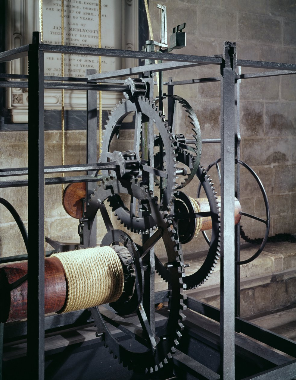 Horloge de la cathédrale faite pour la tour de la cathédrale de Salisbury, 1386 - English School