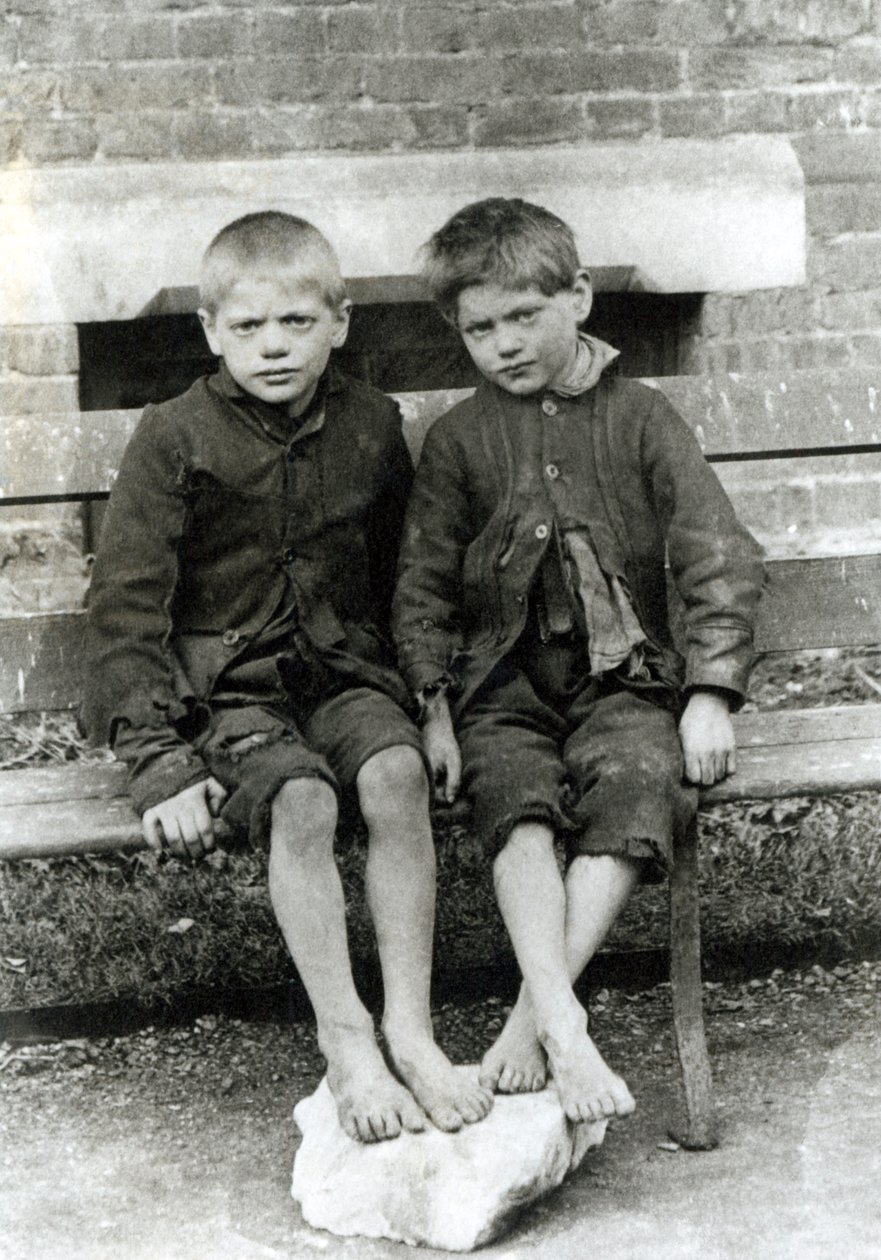 Les garçons des taudis de Londres - English School