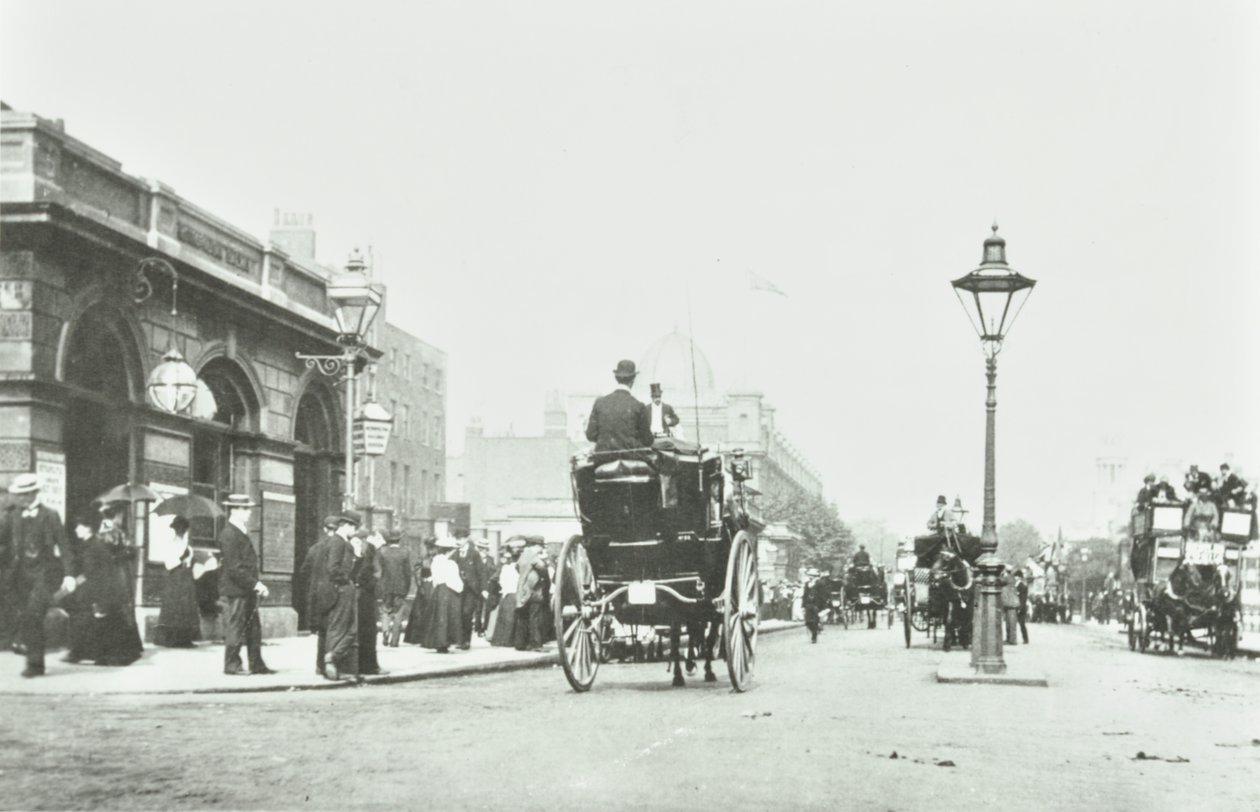 Station de Baker Street, Marylebone Road, Westminster LB : vue vers l