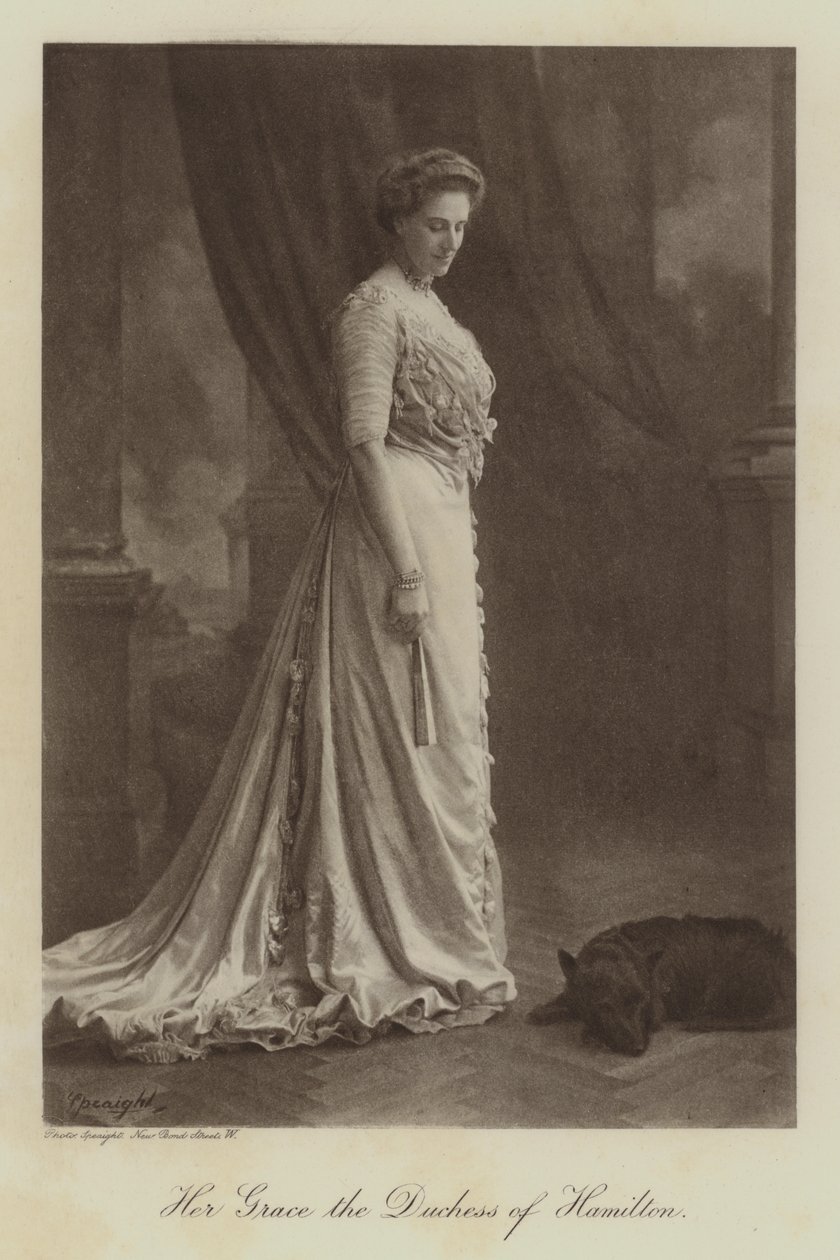 Sa Grâce la duchesse de Hamilton (photo n/b) - English Photographer