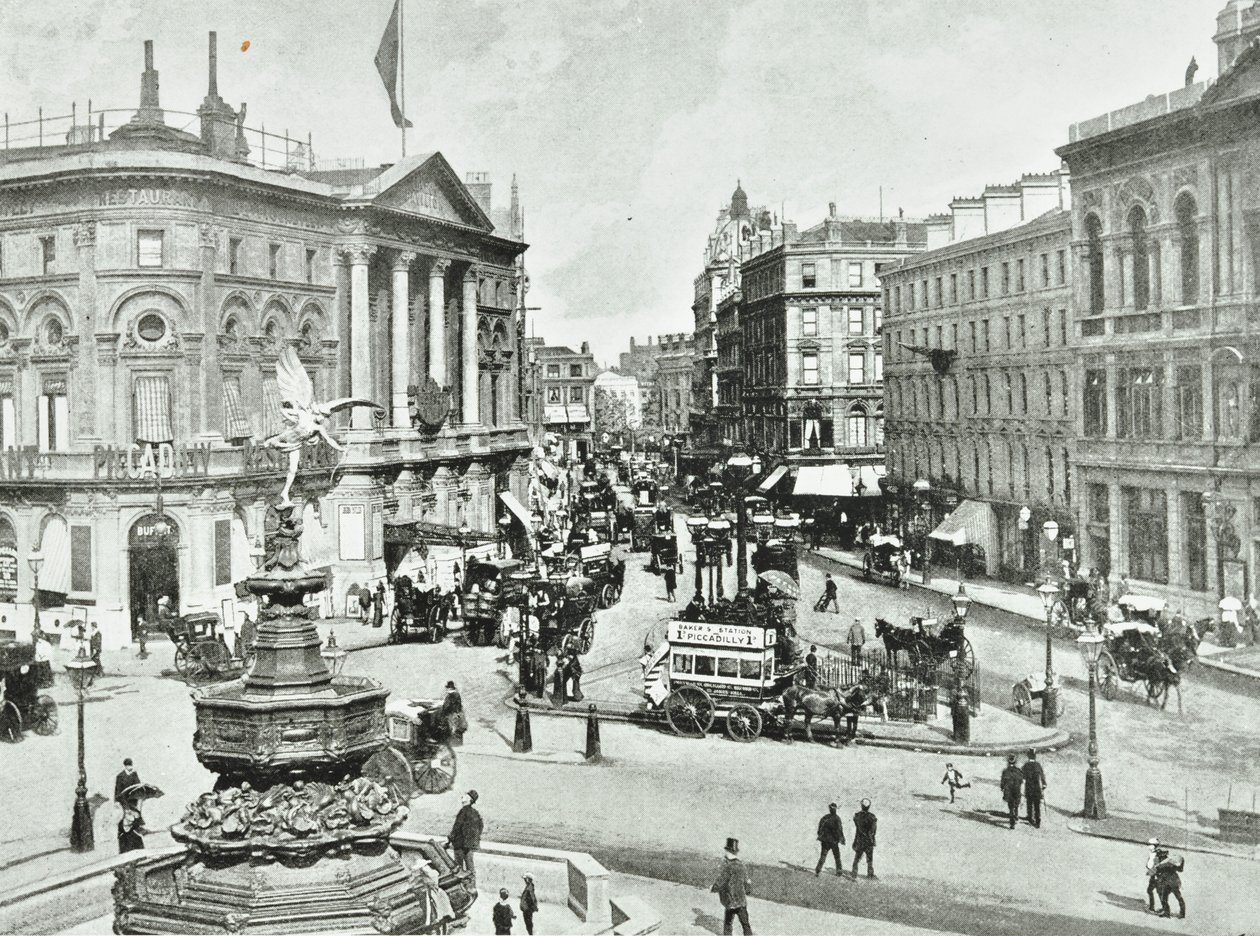 London Pavilion, Piccadilly Circus, Westminster : vue vers l
