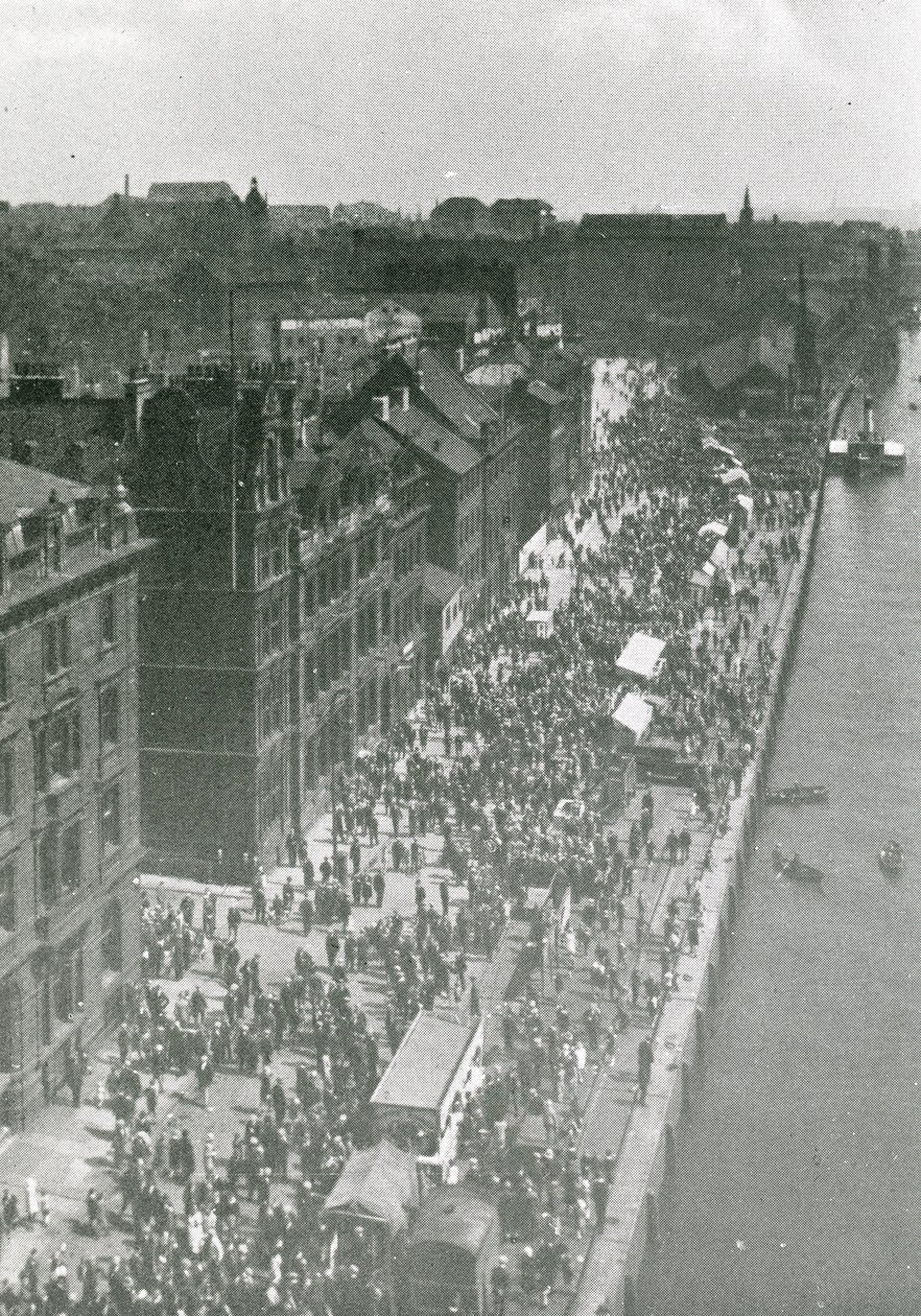 Quais de Newcastle - English Photographer
