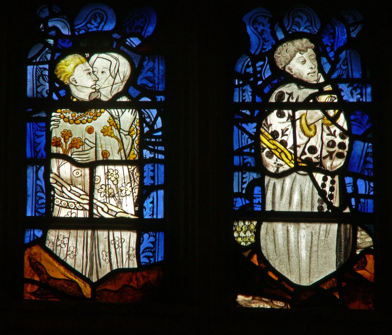 La fenêtre est représentant les Sept Péchés Capitaux : Luxure (G) et Paresse (D) - English School