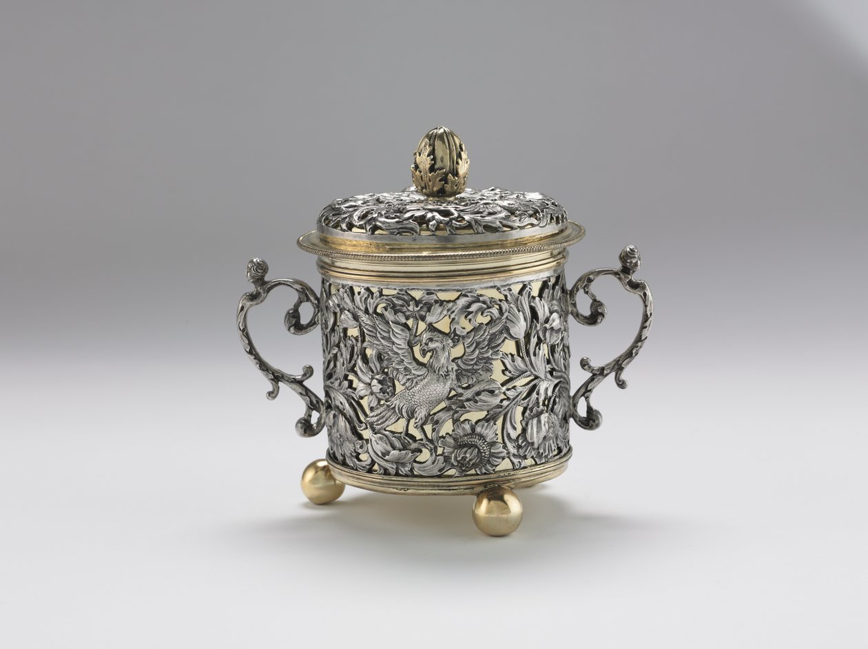 Coupe à deux anses, 1677 - English School