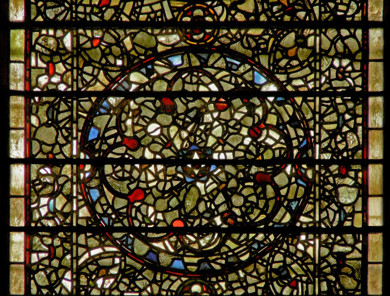Fenêtre des Cinq-Sœurs représentant des grisaille - English School
