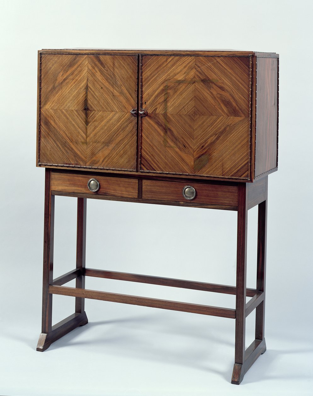 Cabinet, vers 1902 - Ernest William Gimson