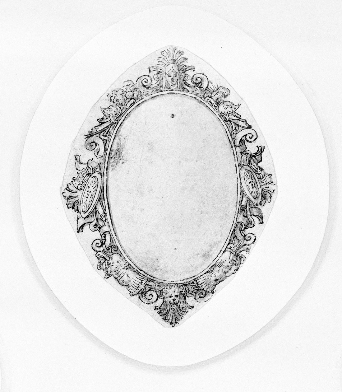 Conception pour un bijou ovale - Etienne Delaune