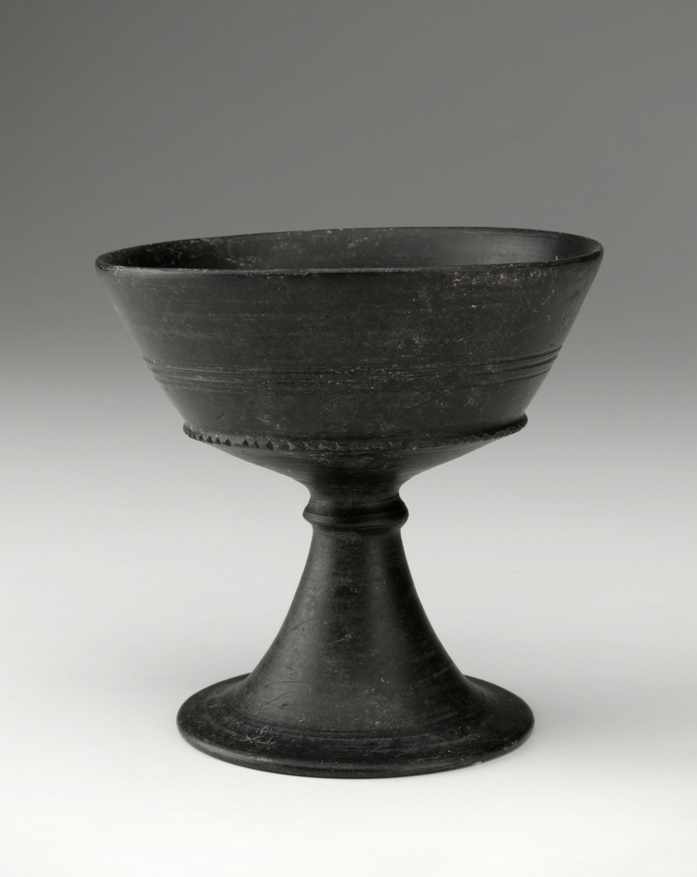 Coupe, c.620-600 av. J.-C. - Etruscan