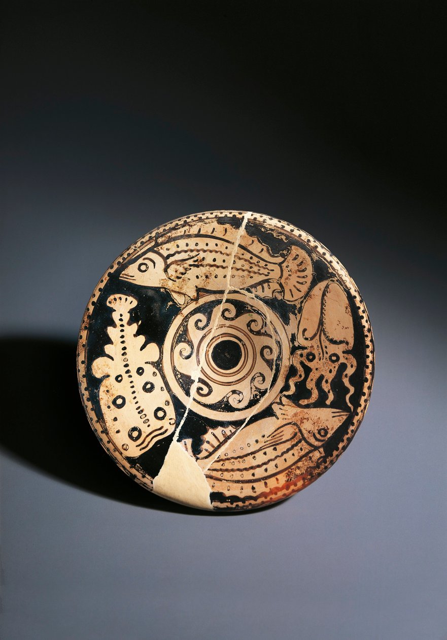 Plat en poterie à figures rouges avec décoration de poissons, de Cerveteri - Etruscan