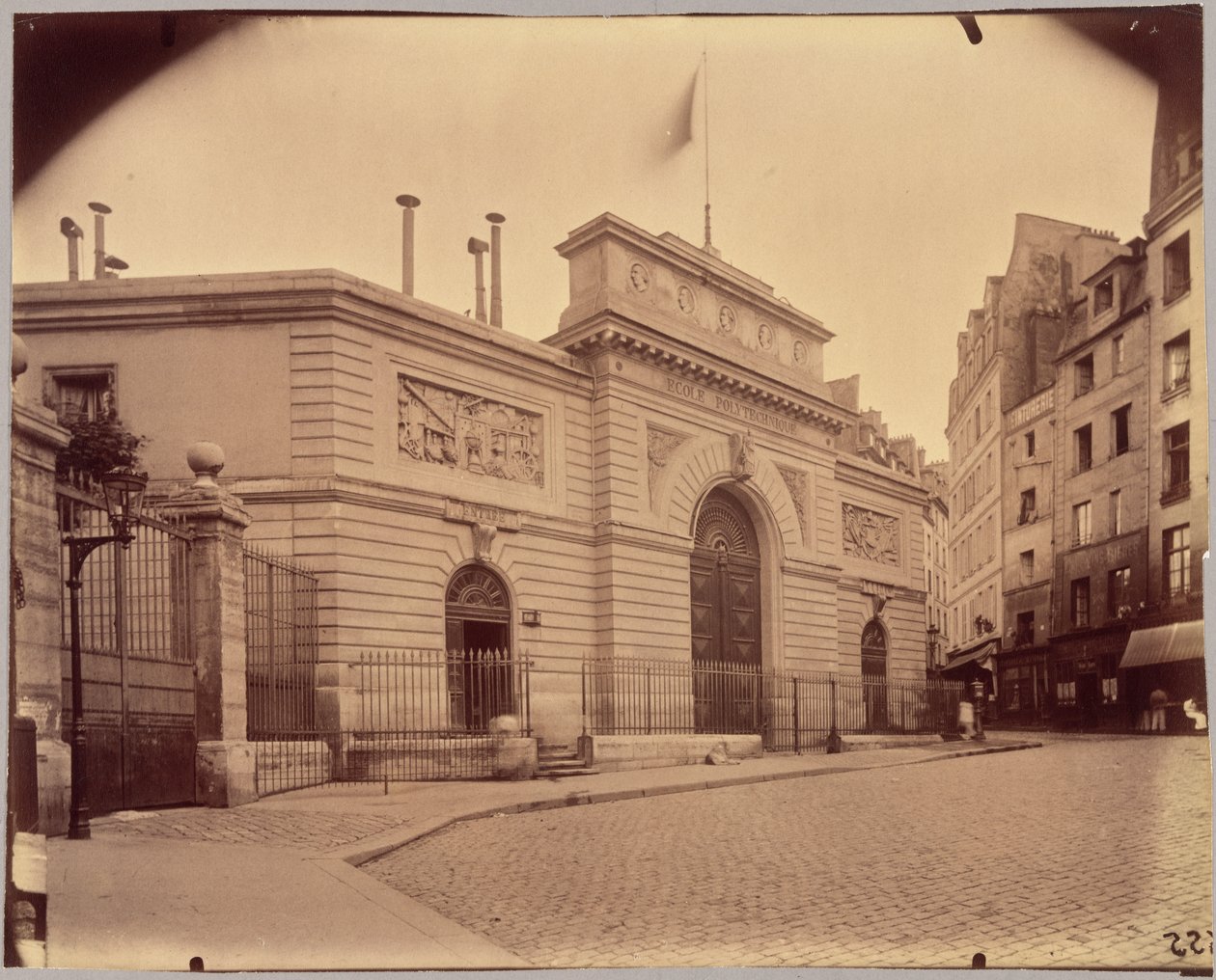 École polytechnique, rue Descartes - Eugène Atget