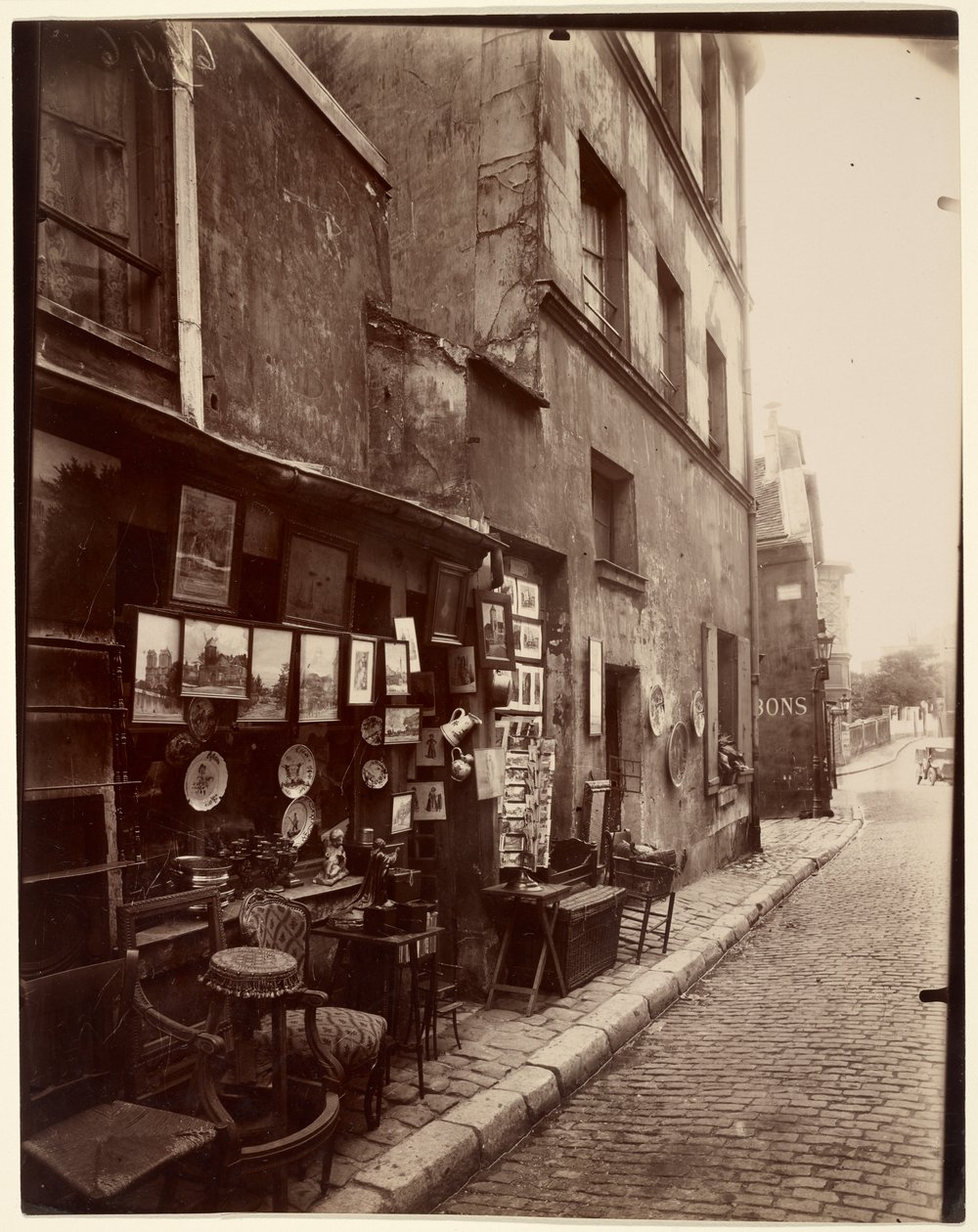Rue Norvins - Eugène Atget