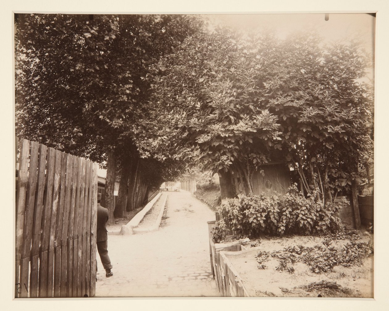 Point du jour, Porte du bas Meudon - Eugène Atget