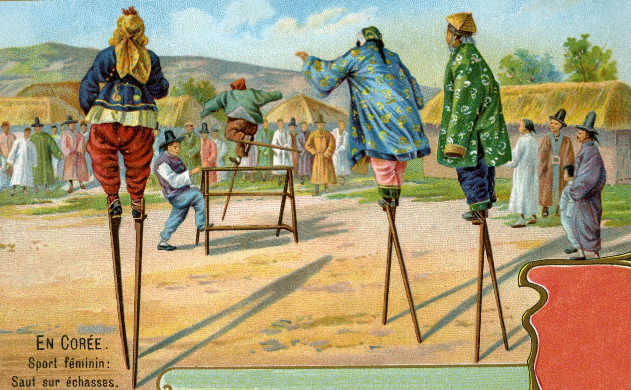 Femmes coréennes sur des échasses jouant à sauter des obstacles, 1904 - European School