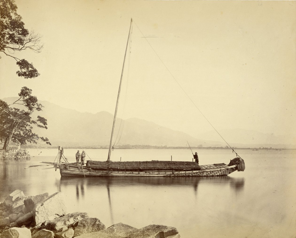 Bateau sur le lac Biwa - Felice Beato