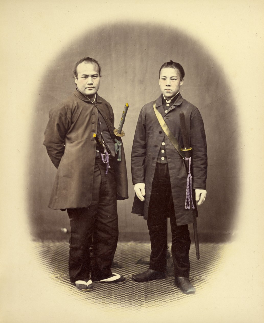 Les Yakounins en costume semi-traditionnel - Felice Beato