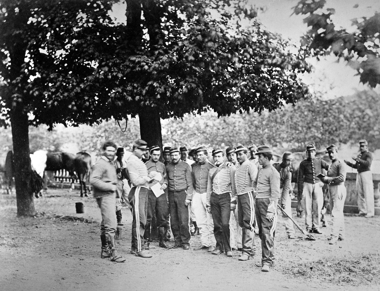 Soldats français pendant le siège de Paris, vers 1870 - French Photographer