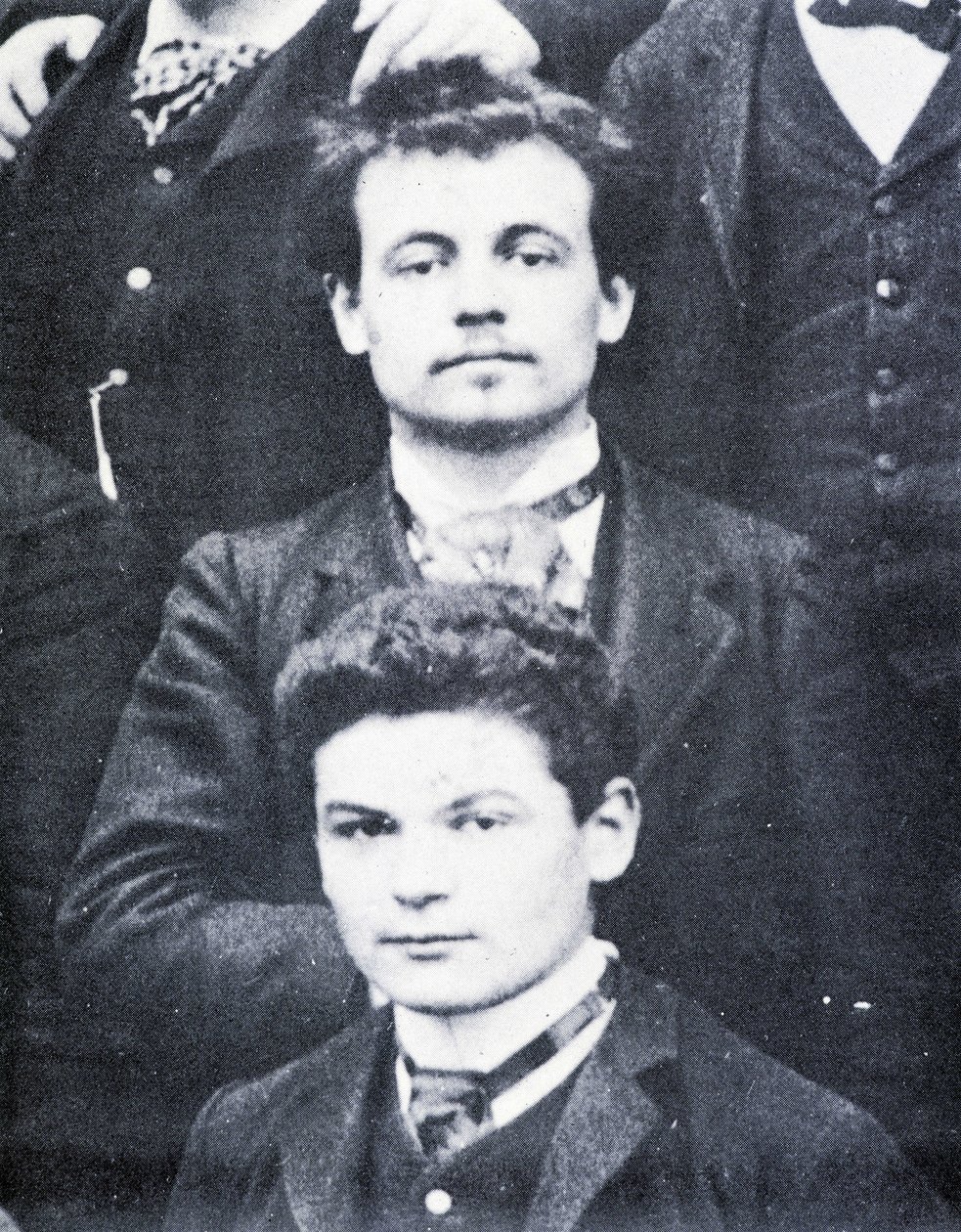 Portrait : Alfred Jarry (1873-1907) et Fargue (1876-1947) au Lycée Henri IV, Paris - French Photographer