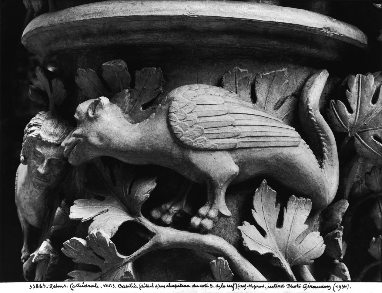 Basilic, chapiteau de la cathédrale Notre-Dame de Reims (moulage en plâtre) - French School